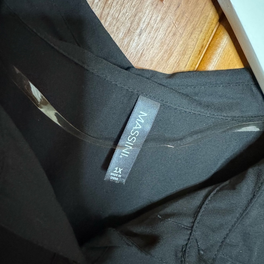Massini Black V-Neck Blouse